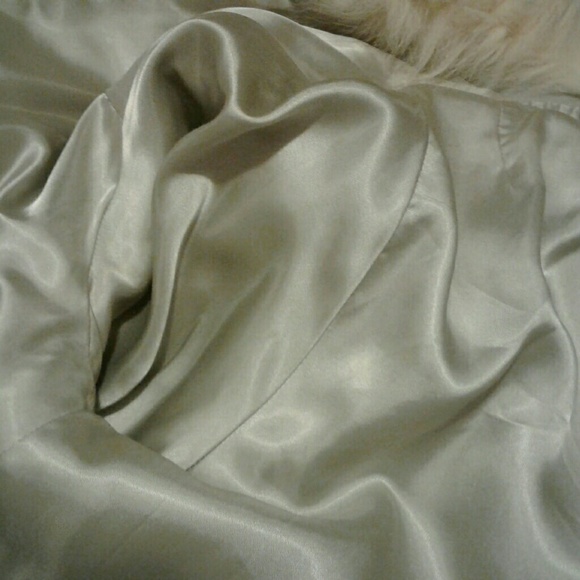 Saga Fox Jacket - Picture 5 of 7